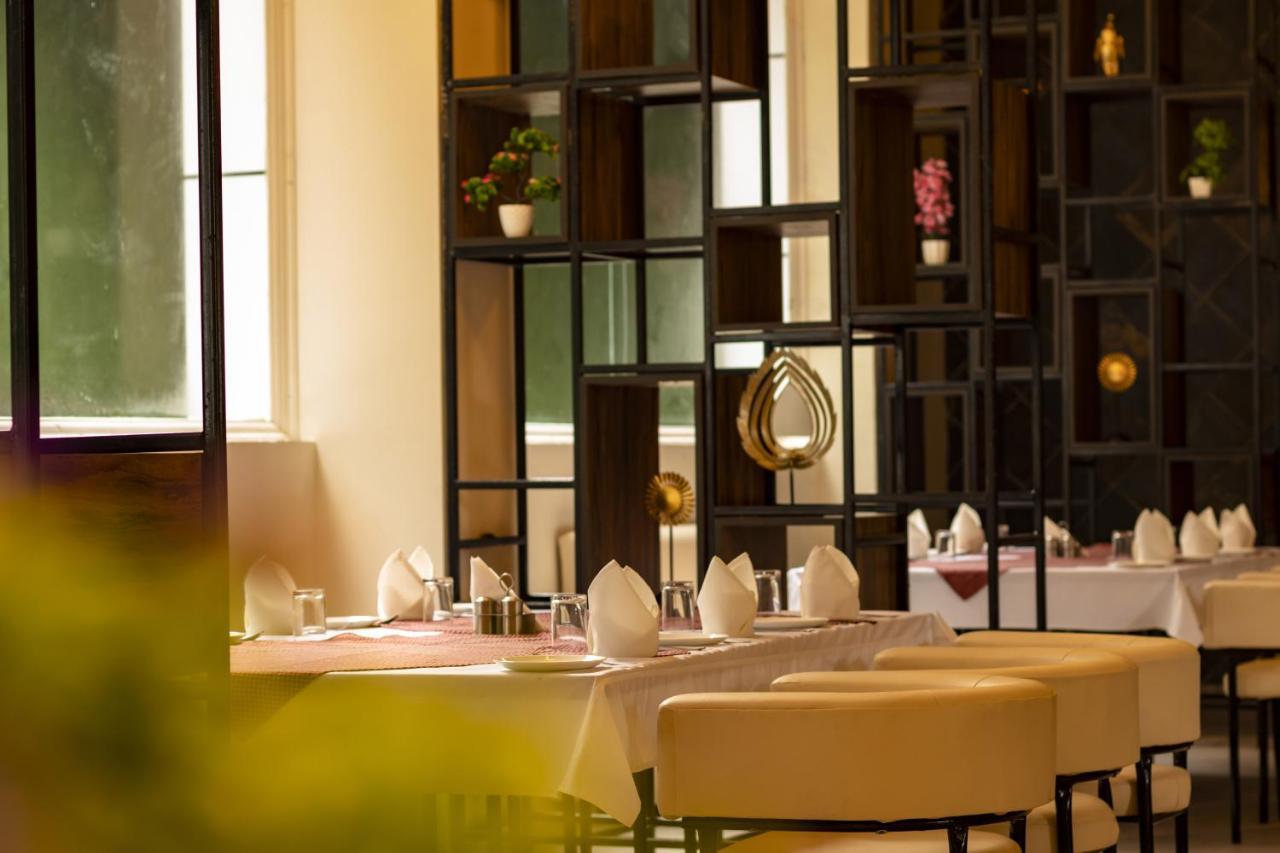 Golden Fern Resort Shimla Ngoại thất bức ảnh