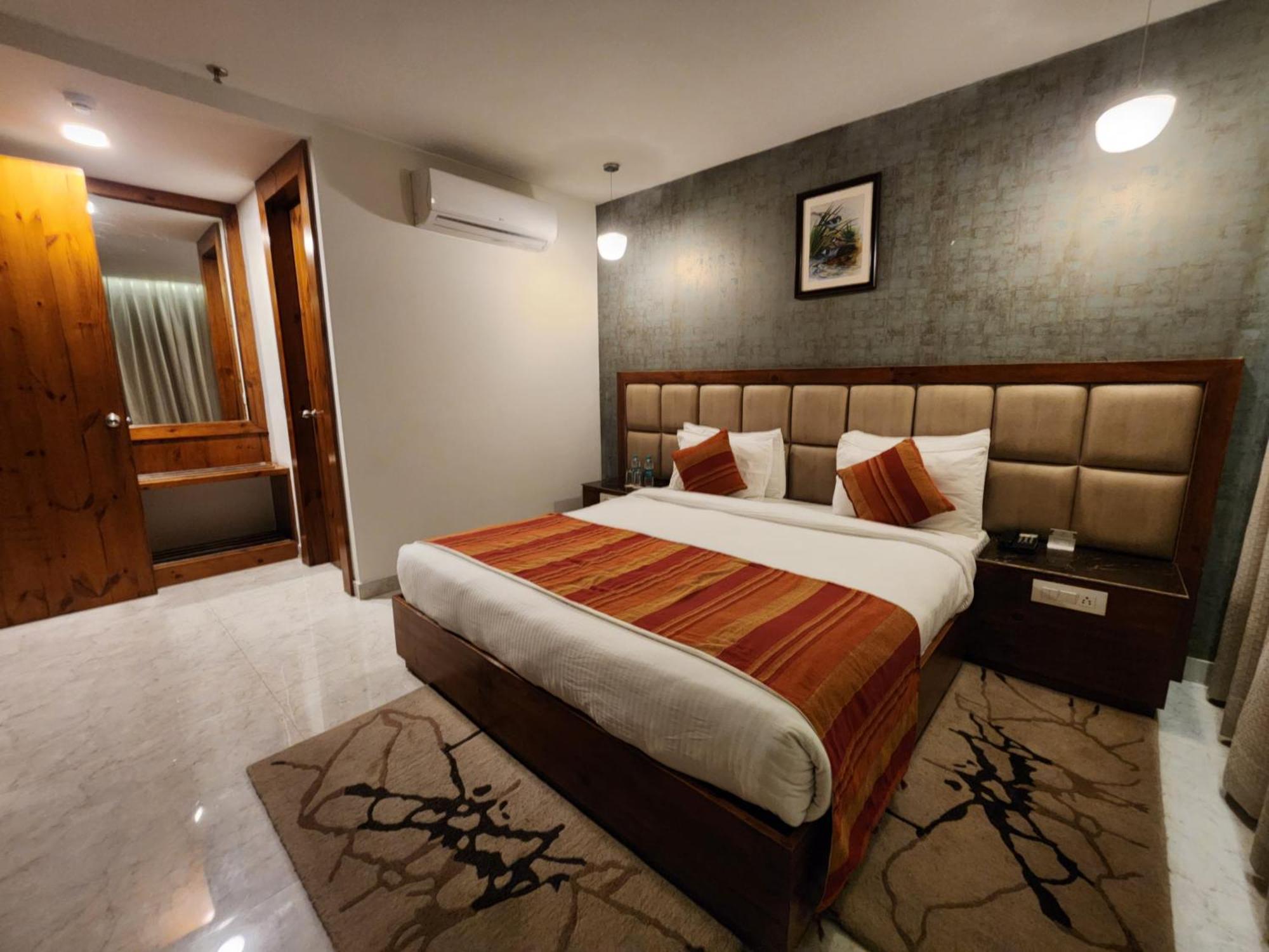 Golden Fern Resort Shimla Ngoại thất bức ảnh