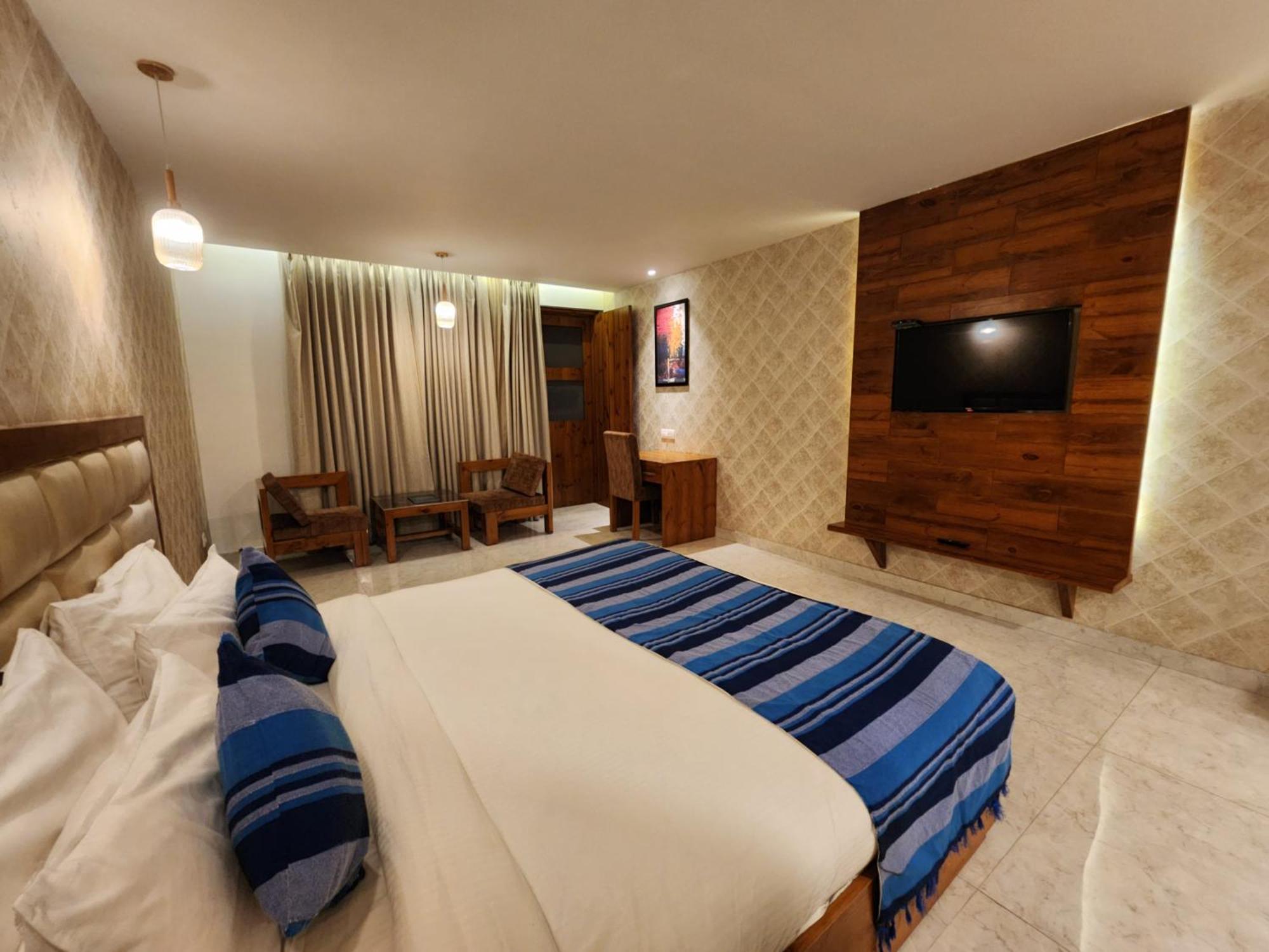 Golden Fern Resort Shimla Ngoại thất bức ảnh