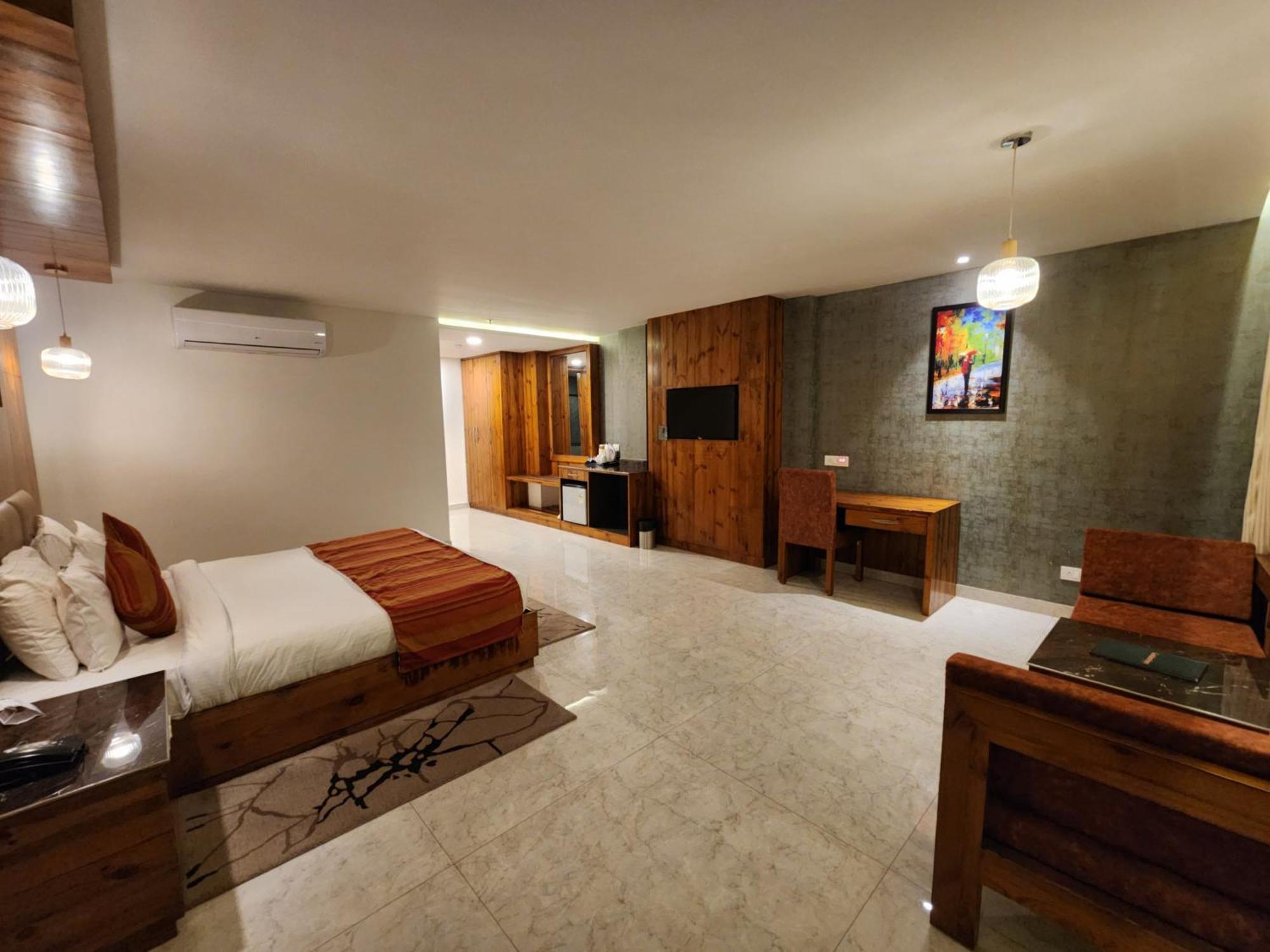 Golden Fern Resort Shimla Ngoại thất bức ảnh