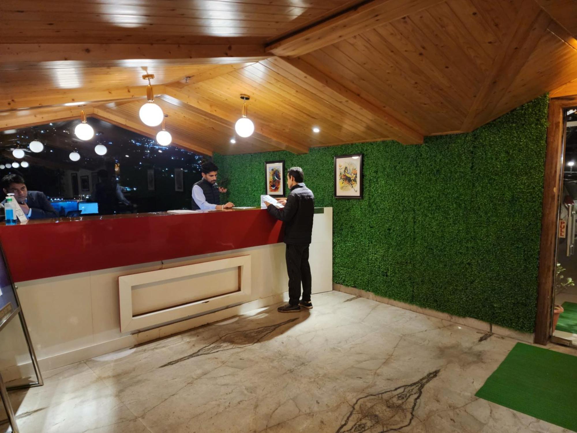 Golden Fern Resort Shimla Ngoại thất bức ảnh